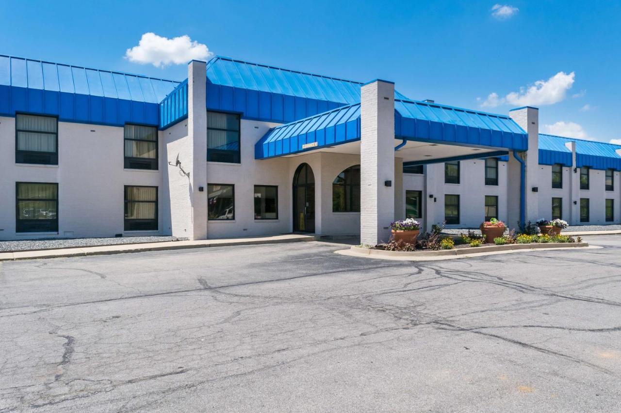 Motel 6-Richmond, In Экстерьер фото