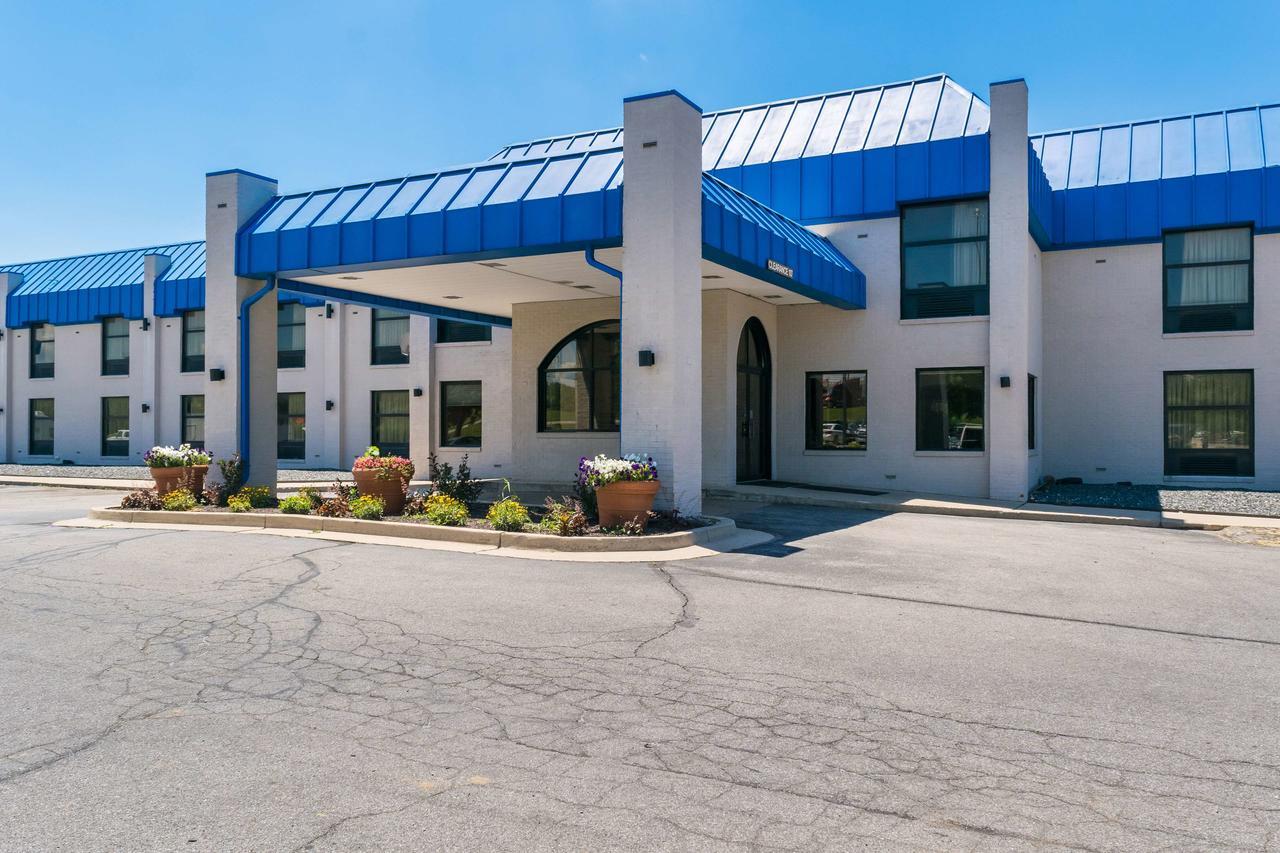 Motel 6-Richmond, In Экстерьер фото