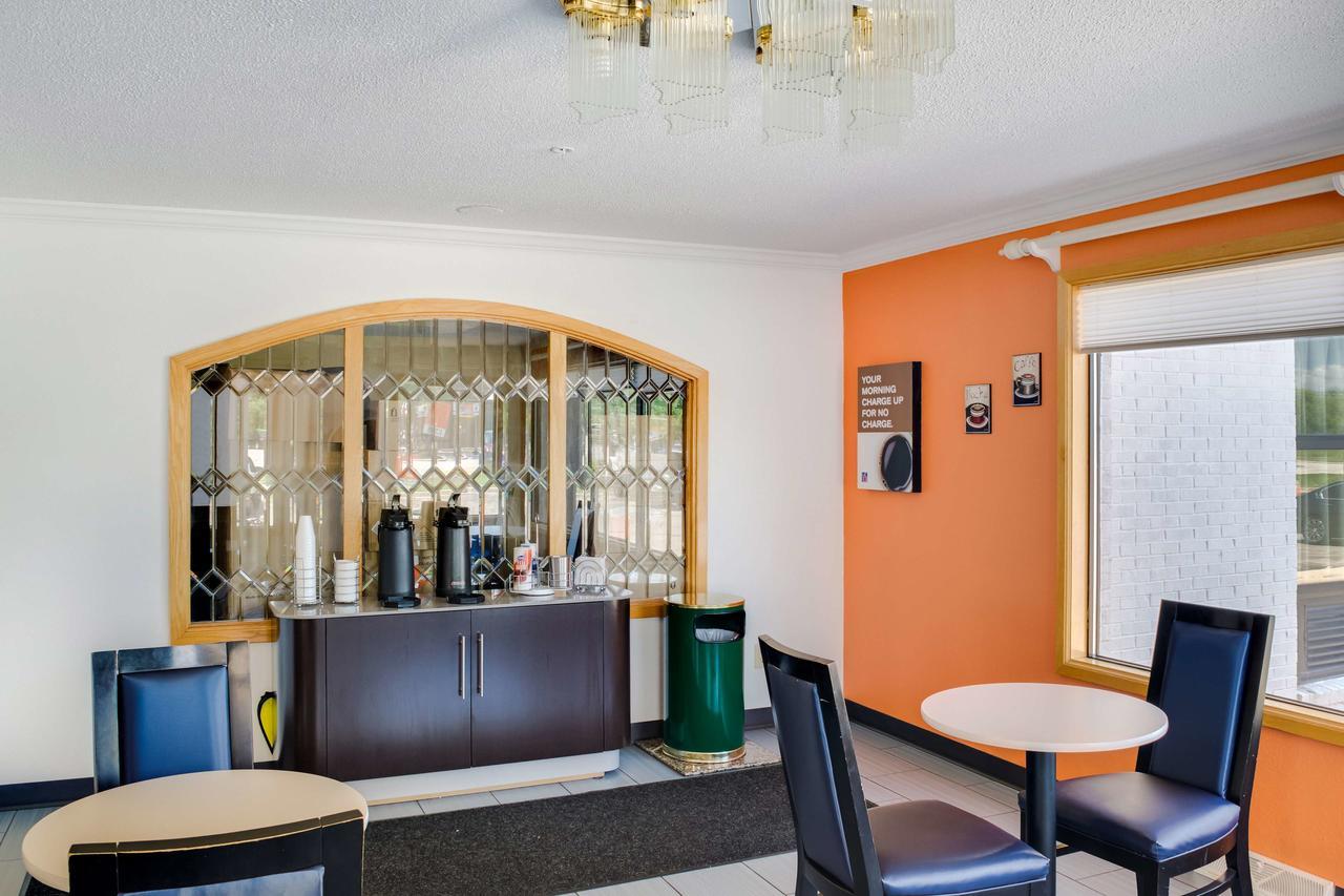 Motel 6-Richmond, In Экстерьер фото